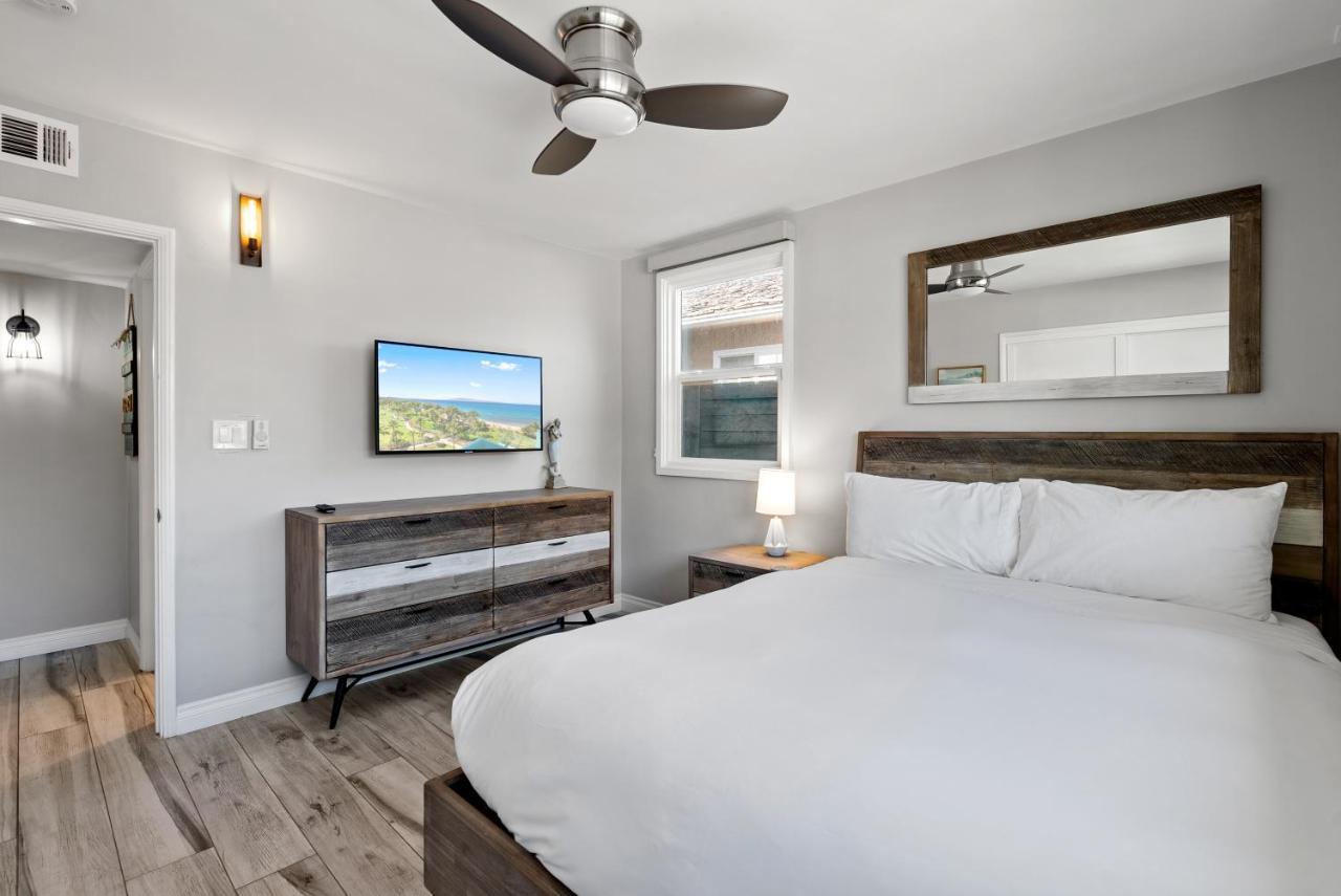 Bird Rock Dreams - Ocean Views, Massive Yard, Outdoor Dining, Fast Wifi & Ac! Holiday home *